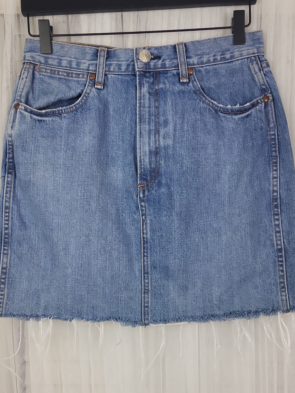 rag & bone Light Blue Denim Mini Skirt. Size 28
